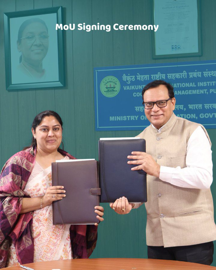 VAMNICOM and SEWA formalize MoU to Promote Gender-Inclusive Cooperatives VAMNICOM and SEWA Cooperative Federation leaders sign MoU to promote gender-inclusive cooperatives in India